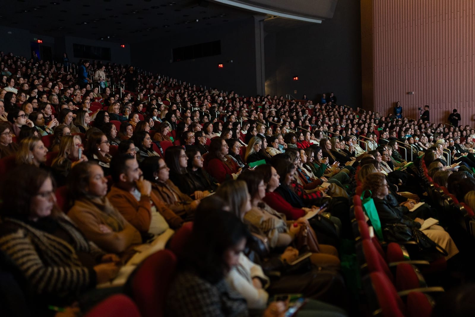 Público presente na palestra